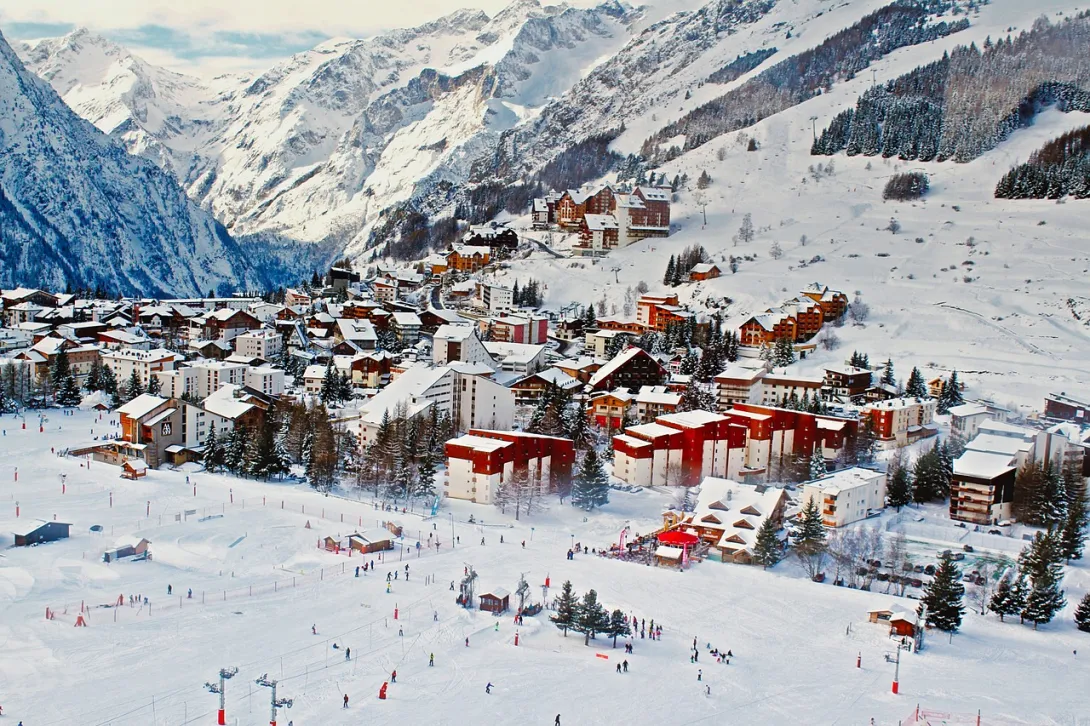 Skiing in France