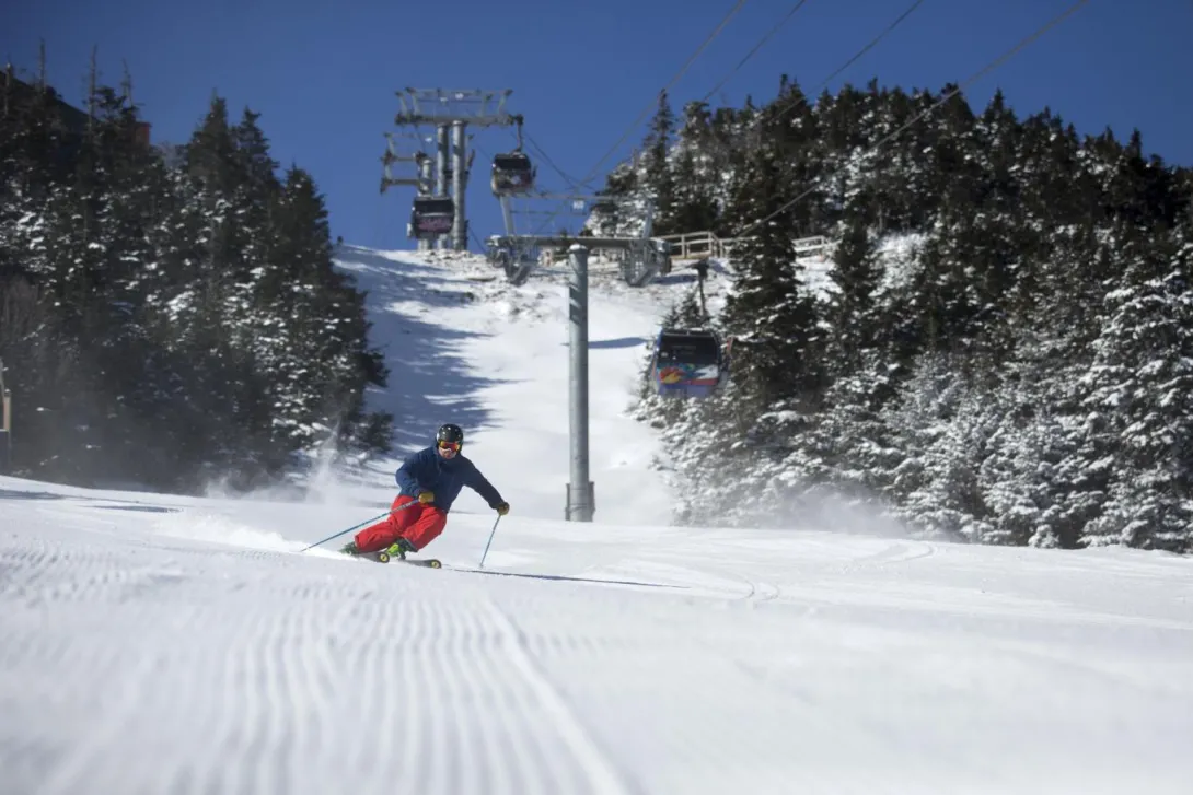 Skiing down the mountain