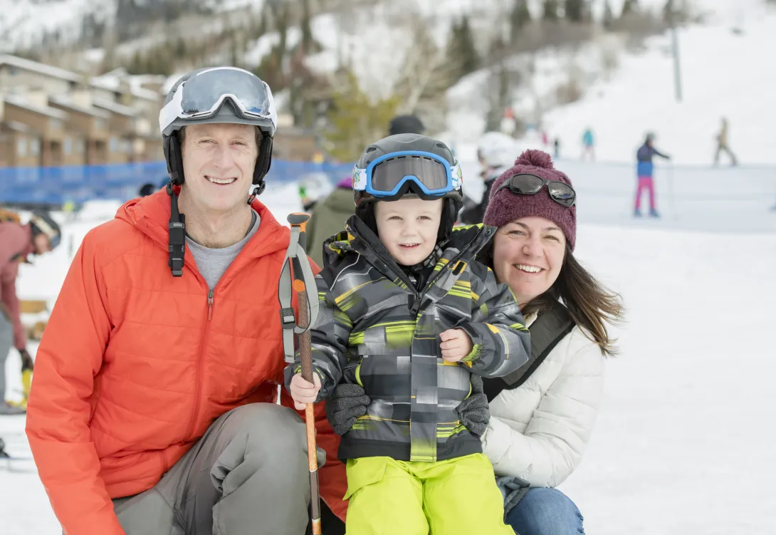Family ready to ski